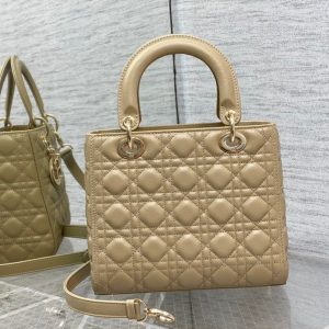 20220903_i1662193749_5351_5_jpg medium lady 24 ecru calfskin ghw