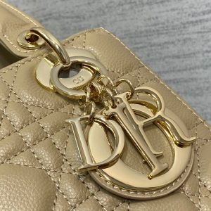 20220903_i1662193800_9676_2_jpg small lady 20 ecru calfksin ghw