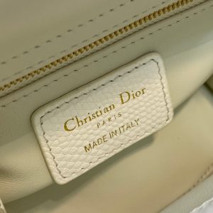 MINI LADY 17 BAG IN WHITE EMBOSSED LAMBSKIN WITH GOLDEN CLASP