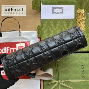 20220913_i1663048149_3147_4_jpg MATELASSÉ SHOULDER BAG 32 IN BLACK EMBOSSED CALFSKIN GOLD HARDWARE