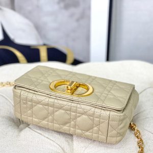 20220914_i1663136593_2727_4_jpg SMALL CARO BAG 20 PALE YELLOW CALFSKIN