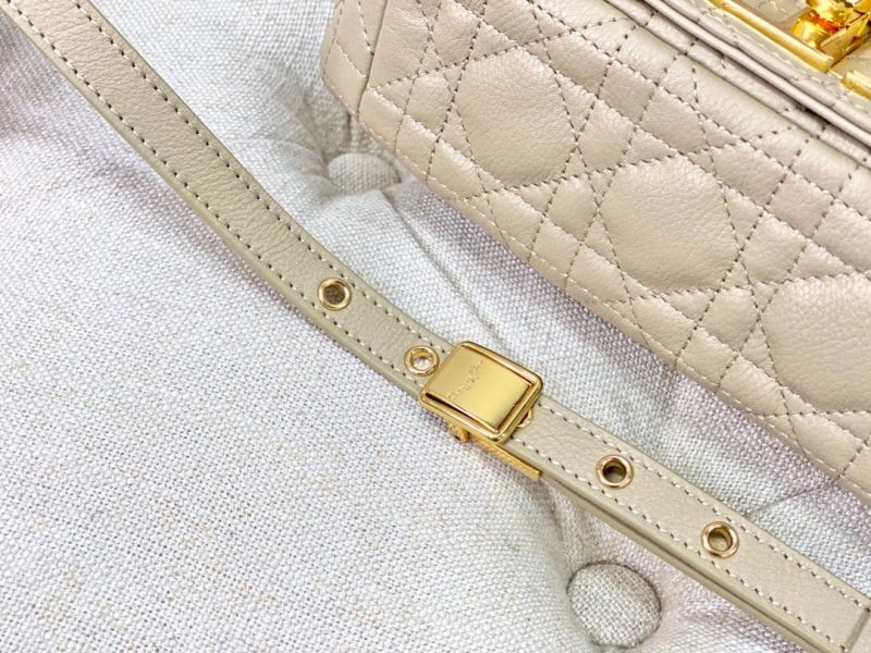 20220914_i1663136593_3492_5_jpg SMALL CARO BAG 20 PALE YELLOW CALFSKIN