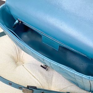 medium caro 25.5 azure blue black hardware