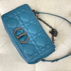 medium caro 25.5 azure blue black hardware