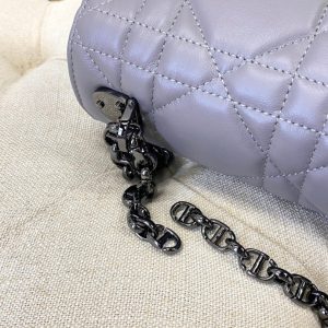 20220915_i1663220686_2803_6_jpg LARGE CARO BAG 28 OPALINE PURPLE CALFSKIN BLACK HARDWARE