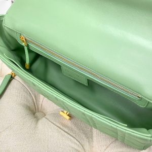 20220915_i1663221617_1973_7_jpg LARGE CARO BAG 28 LIGHT GREEN CALFSKIN