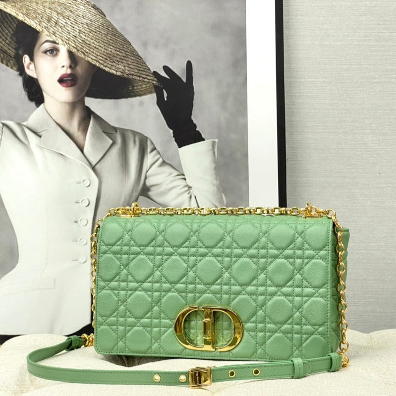 20220915_i1663221617_425_0_jpg LARGE CARO BAG 28 LIGHT GREEN CALFSKIN