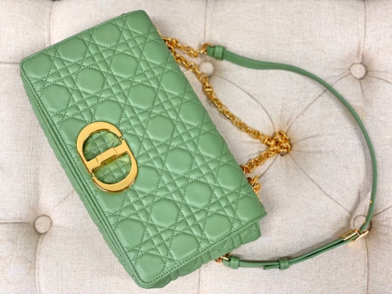 20220915_i1663221617_4687_8_jpg LARGE CARO BAG 28 LIGHT GREEN CALFSKIN
