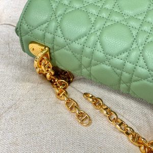 20220915_i1663221617_4757_6_jpg LARGE CARO BAG 28 LIGHT GREEN CALFSKIN