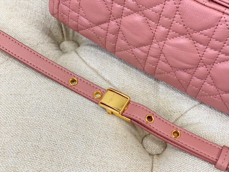 20220915_i1663221765_1957_5_jpg LARGE CARO BAG 28 ANTIQUE PINK CALFSKIN