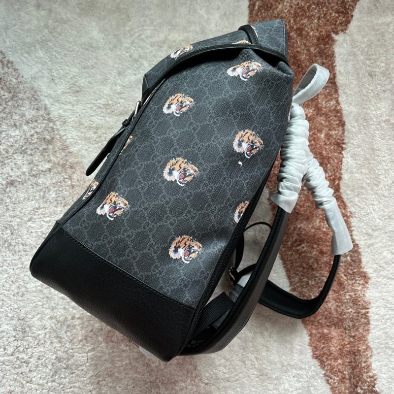 20220920_i1663656729_5331_3_jpg TIGER PRINT MEDIUM BACKPACK 43 IN BLACK CANVAS AND LEATHER TRIM