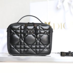 CARO BOX BAG 19 IN BLACK CALFSKIN