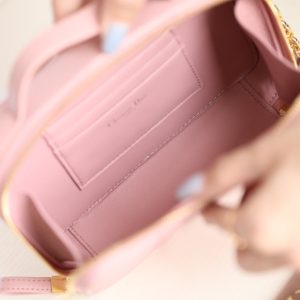 CARO BOX BAG 19 IN LIGHT PINK CALFSKIN