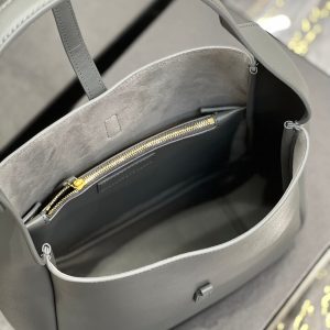 le 5a7 small 23 rock gray calfskin