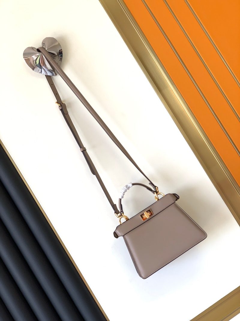 20221017_i1665982558_9314_8_jpg_8338548e-68f2-420d-bb96-115db880959c Peekaboo ISeeU Petite 20 Bag Brown Lambskin Ghw