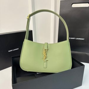 Le 5 a 7 24 Light Green Lambskin Ghw