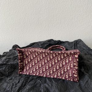 Medium CD Book Tote 36cm Burgundy Retro Style D Letter Embroidery
