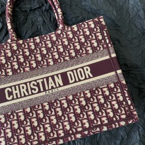 Medium CD Book Tote 36cm Burgundy Retro Style D Letter Embroidery