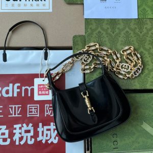 20221021_i1666358180_853_0_jpg gg jackie mini 19cm black calfskin with chain