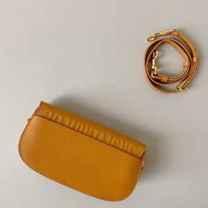 20221022_i1666431317_7511_2_jpg medium cd east west bobby 22cm brown calfskin ghw