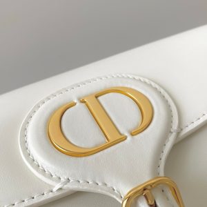 20221022_i1666431869_7932_4_jpg medium cd east west bobby 22cm white calfskin ghw