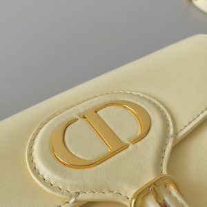 20221022_i1666432612_3529_2_jpg medium cd east west bobby 22cm cream calfskin ghw