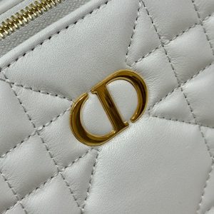 20221030_i1667130296_4682_5_jpg cd caro box 18 white calfskin