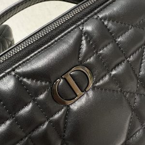cd caro box 18 all black calfskin