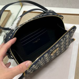 cd caro box 18 all black calfskin