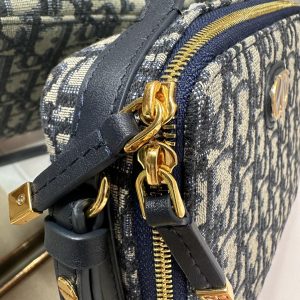 cd caro box 18 blue oblique embroidery