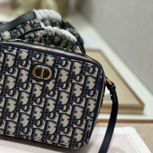 cd caro box 18 blue oblique embroidery