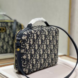 cd caro box 18 blue oblique embroidery