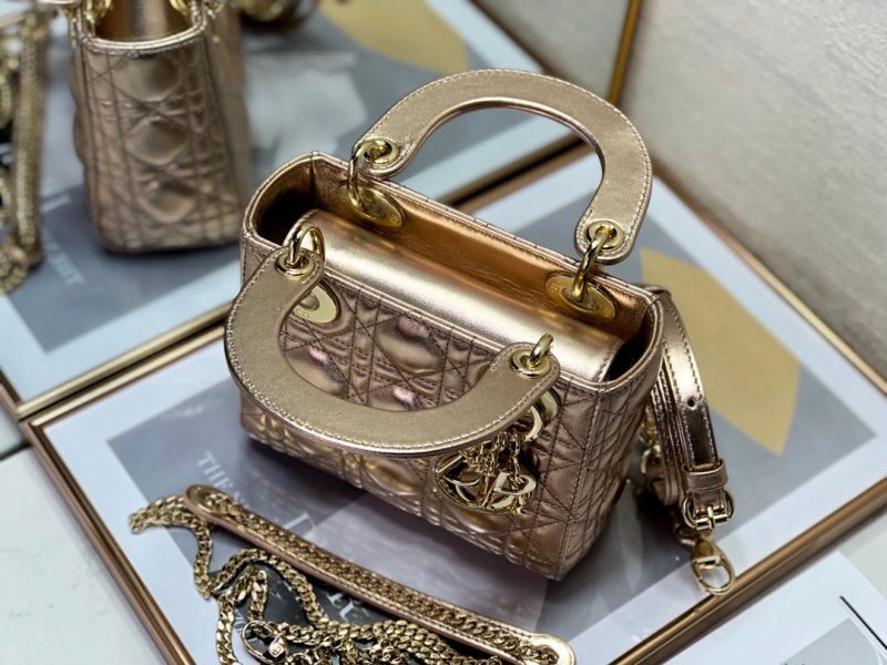 20221103_i1667461824_4941_7_jpg mini lady 17 light purple metalic lambkin