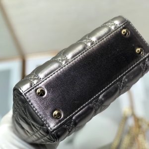 20221103_i1667461914_3139_6_jpg mini lady 17 dark purple metalic lambskin