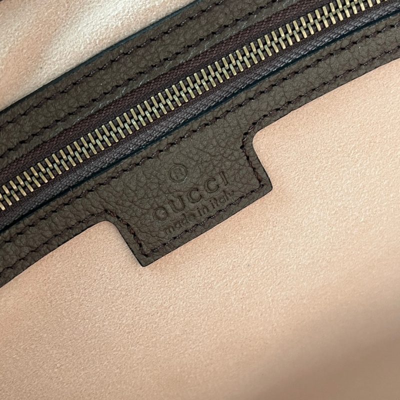 20221115_i1668492720_1724_8_jpg MEDIUM SHOULDER BAG 39 IN COFFEE CALFSKIN GOLD HARDWARE