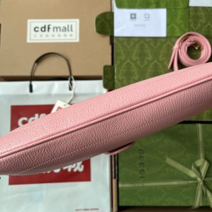 20221116_i1668579012_536_3_jpg MEDIUM SHOULDER BAG 39 IN LIGHT PINK CALFSKIN GOLD HARDWARE