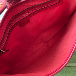 20221203_i1670059335_8019_8_jpg MEDIUM SHOULDER BAG 39 IN RED CALFSKIN GOLD HARDWARE