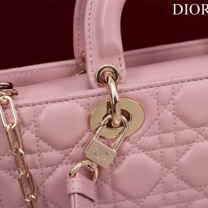 20221205_a1670215565689_5268_jpg medium lady d-joy 26 antique pink lambskin