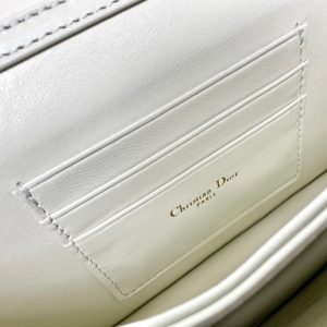 20221212_i1670826322_509_8_jpg LADY 21 CHAIN BAG IN WHITE LAMBSKIN