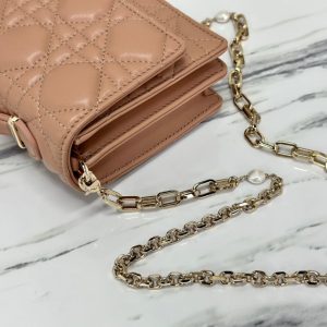 20221212_i1670826733_4820_5_jpg LADY CHAIN BAG 21 IN ALMOND BEIGE LAMBSKIN