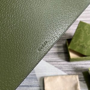 20221214_i1671028494_1617_2_jpg MARMONT POUCH 30 IN ARMY GREEN LAMBSKIN