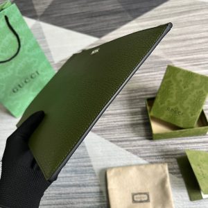 20221214_i1671028494_369_5_jpg MARMONT POUCH 30 IN ARMY GREEN LAMBSKIN