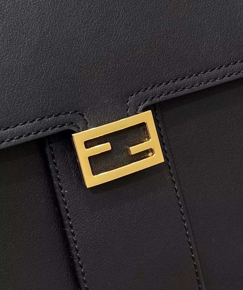 FendiI PEEKABOO 33 BAG IN BLACK CALFSKIN WITH STRAP GOLD HARDWARE