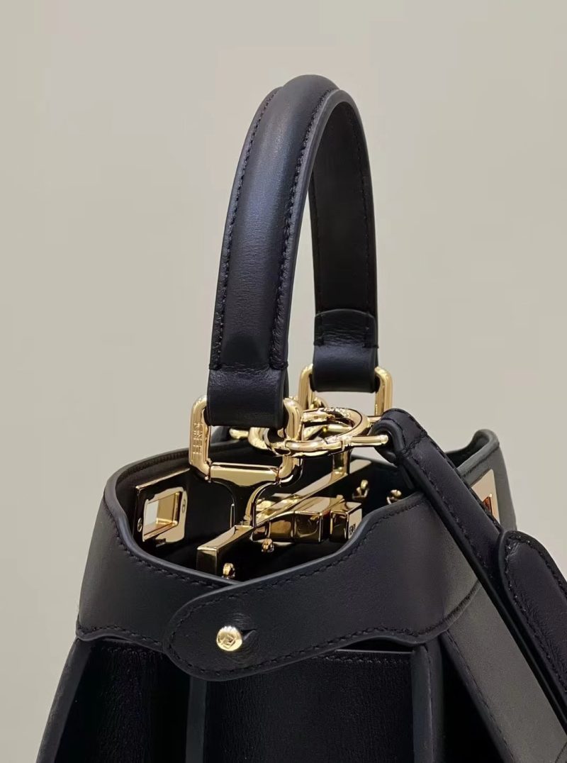 FendiI PEEKABOO 33 BAG IN BLACK CALFSKIN WITH STRAP GOLD HARDWARE