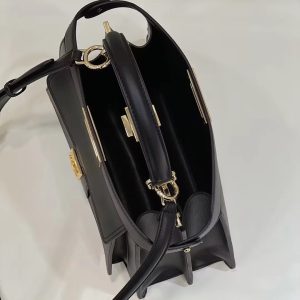 FendiI PEEKABOO 33 BAG IN BLACK CALFSKIN WITH STRAP GOLD HARDWARE