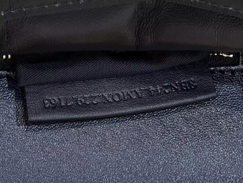 FendiI PEEKABOO MINI 23 BAG IN BLACK CALFSKIN WITH GOLD HARDWARE