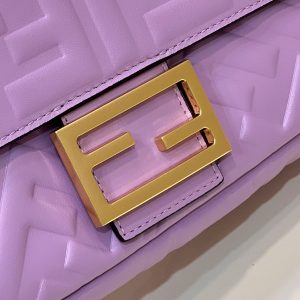 Baguette 27cm Violet Lambskin Gold Hardware