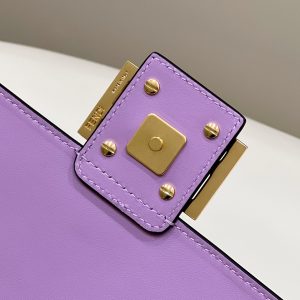 Baguette 27cm Violet Lambskin Gold Hardware