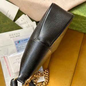 20221228_i1672222344_6648_2_jpg SHOULDER BAG 25 IN BLACK LAMBSKIN GOLD HARDWARE