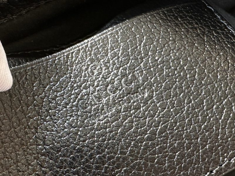 20221228_i1672222344_7066_8_jpg SHOULDER BAG 25 IN BLACK LAMBSKIN GOLD HARDWARE